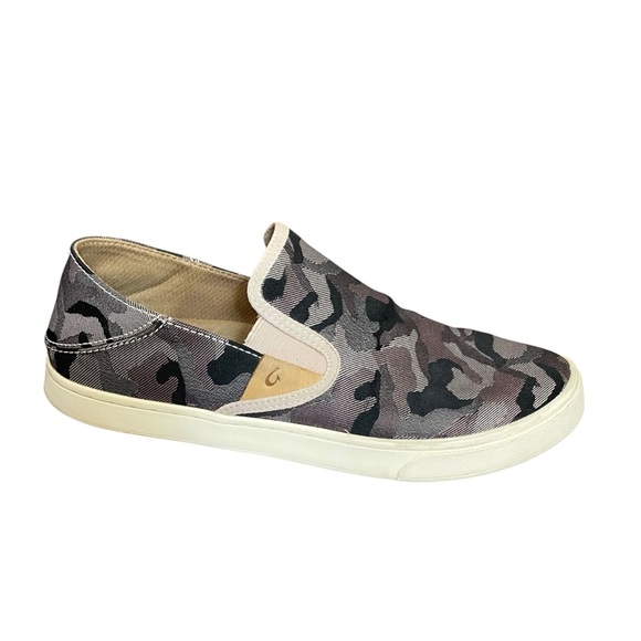 Olukai Pehuea Pai camo slip on shoes 9.5 - Picture 2 of 11